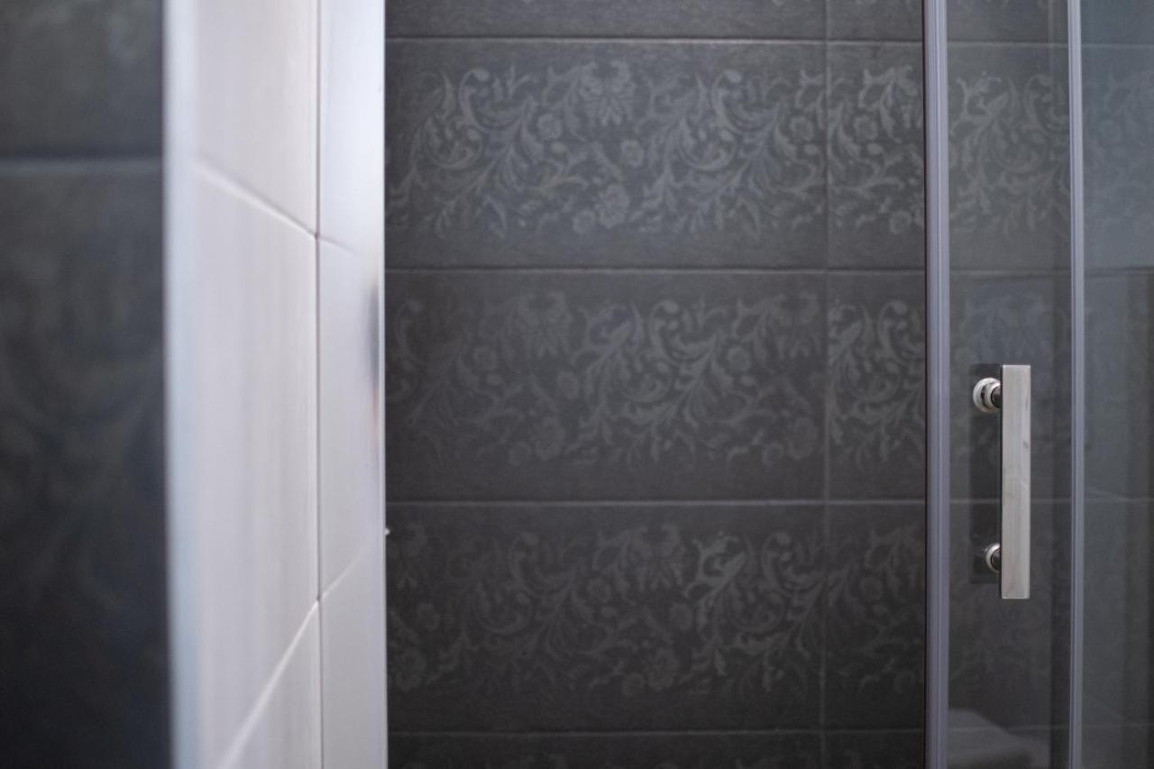 Apartments Nesatcium Пула Екстериор снимка